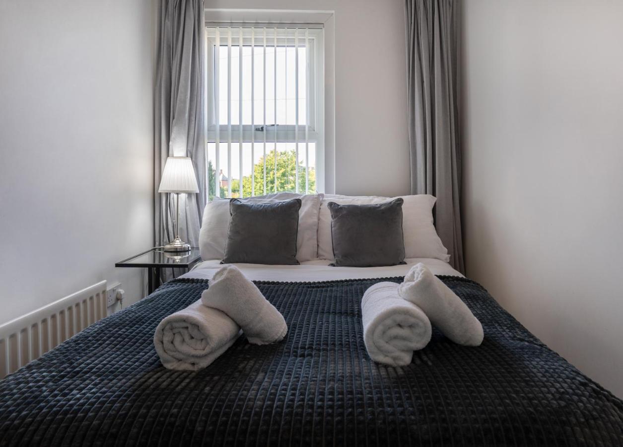 Apartment Comfy 3bed House-parking-garden *