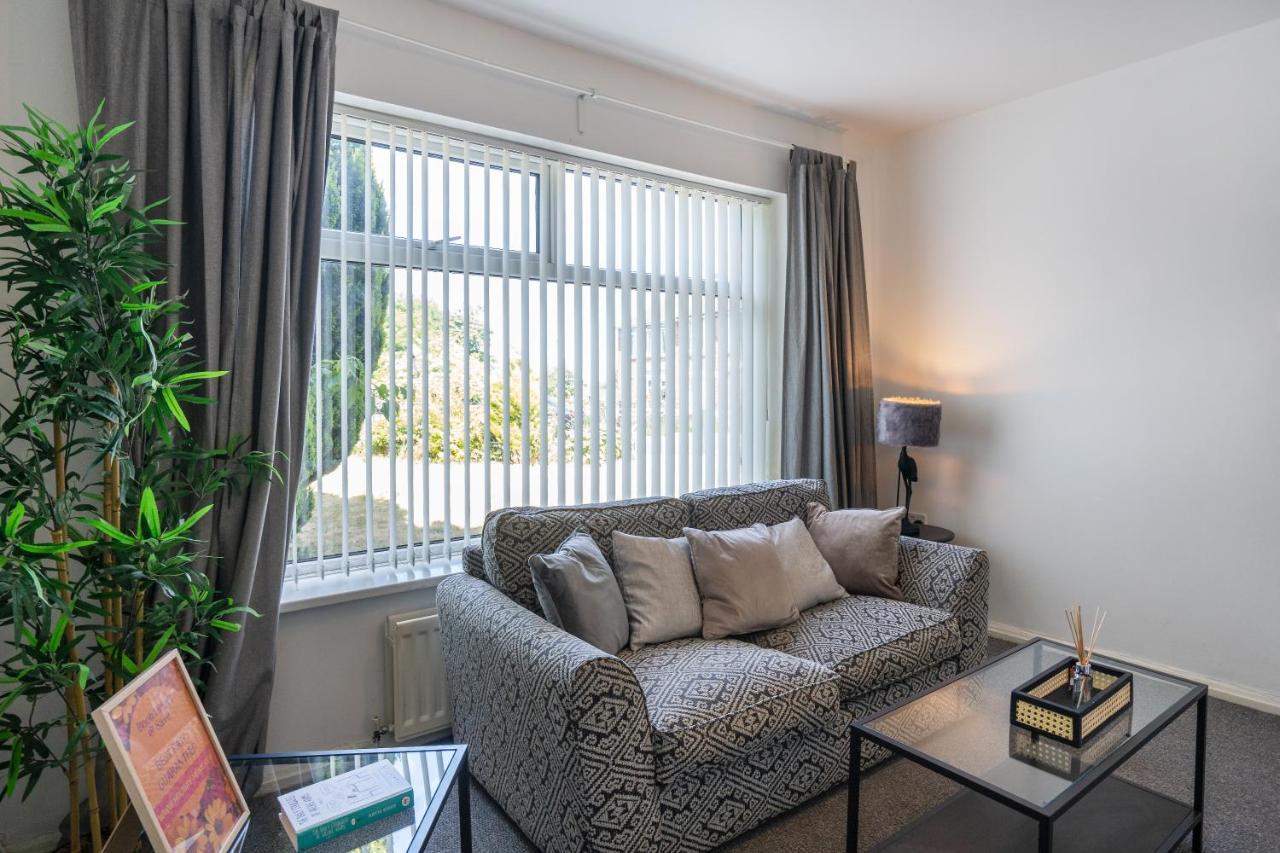 Appartement Comfy 3bed House-parking-garden *